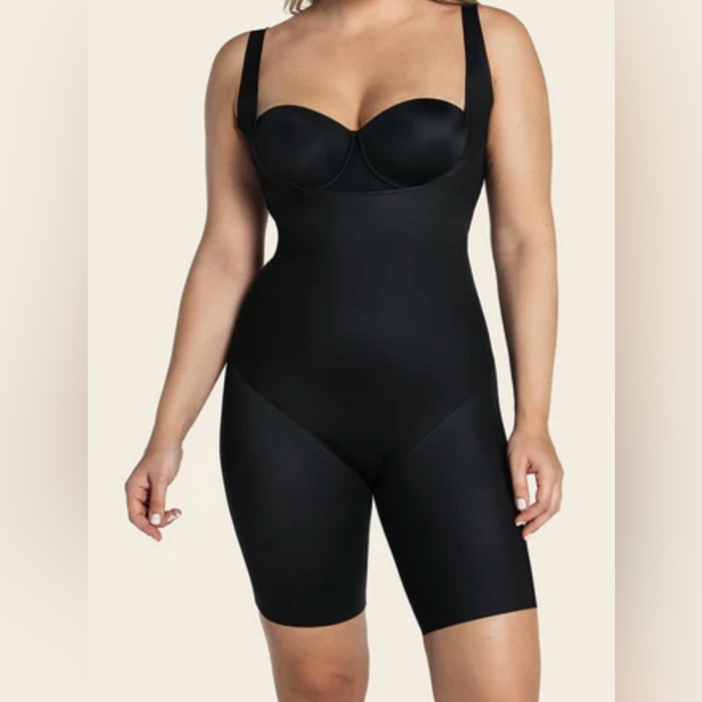 Leonisa Undetectable Step-in Mid-Thigh Body Shaper Fajas Colombianas